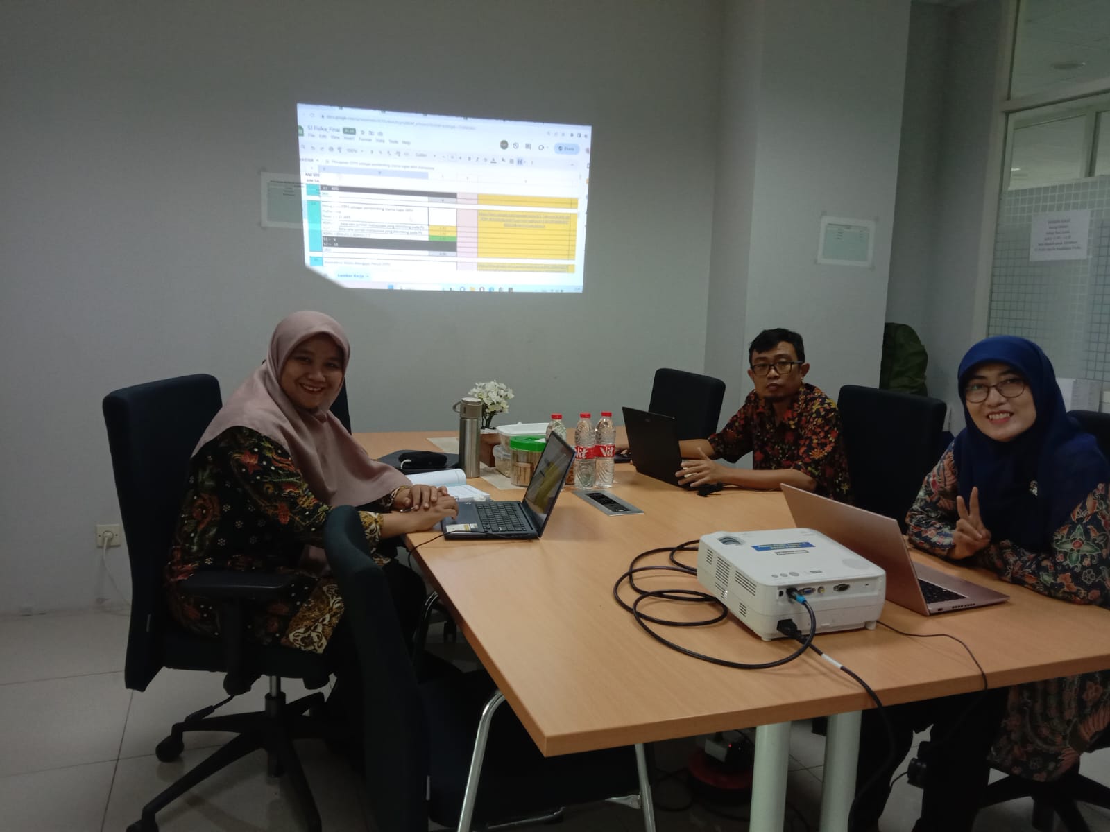 Sampul Pelaksanaan AMI 14 Program Studi di Lingkungan FMIPA UNJ
